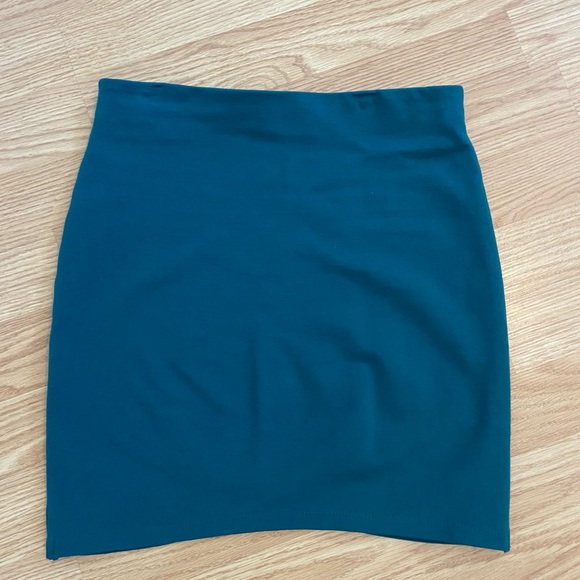 Sunday Best Primrose Skirt - Picture 2 of 2